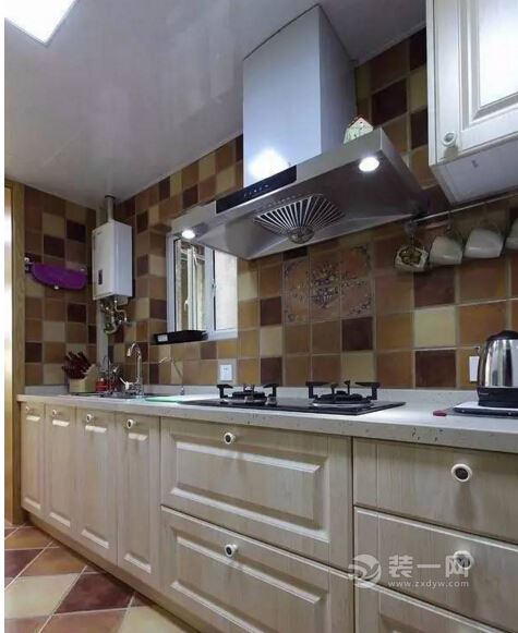 厨房设计布局u型厨房 20170916103204_0643.jpg